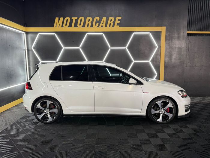 Volkswagen Golf 2014