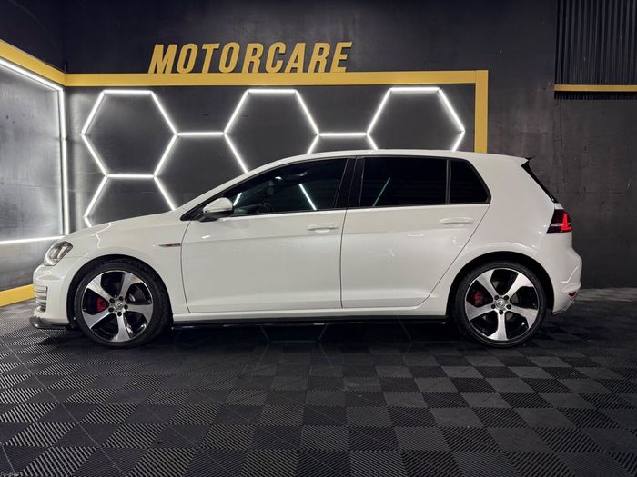 Volkswagen Golf 2014
