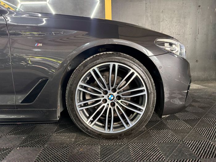 BMW 5 Series 2017