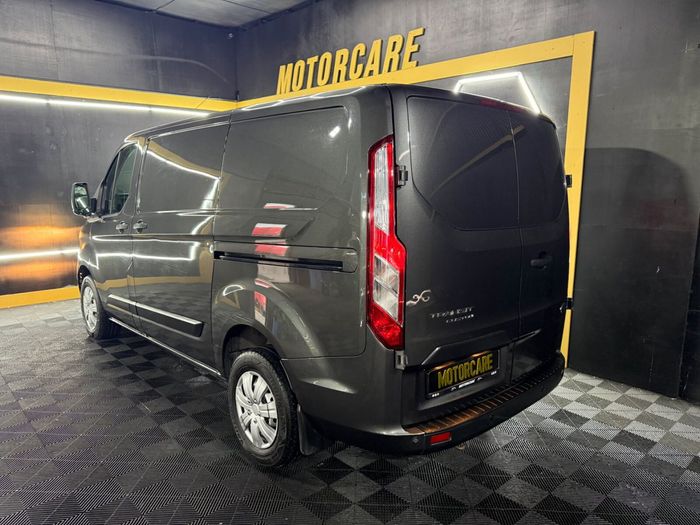 Ford Transit 2021