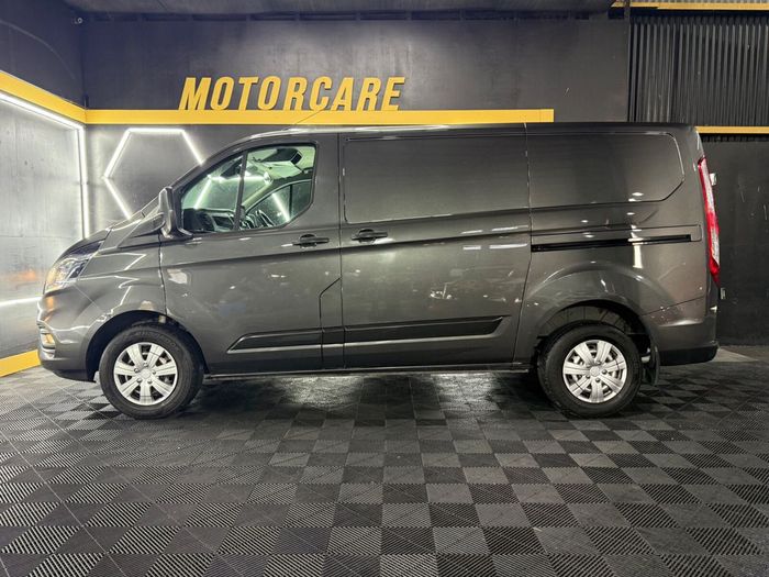 Ford Transit 2021