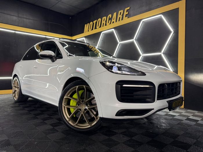 Porsche Cayenne 2020