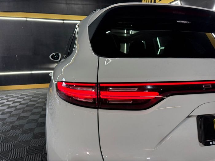 Porsche Cayenne 2020
