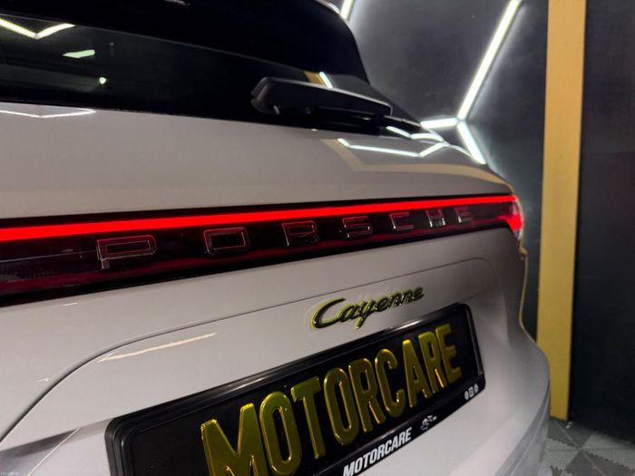 Porsche Cayenne 2020