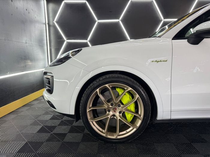 Porsche Cayenne 2020