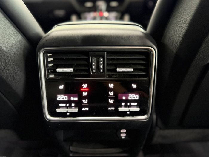 Porsche Cayenne 2020