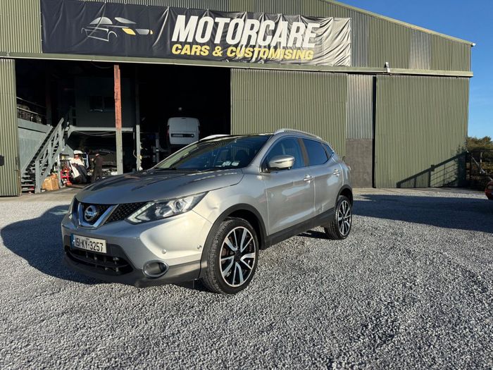 Nissan QASHQAI 2015