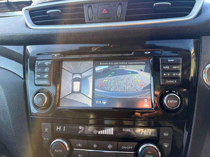 Nissan QASHQAI 2015