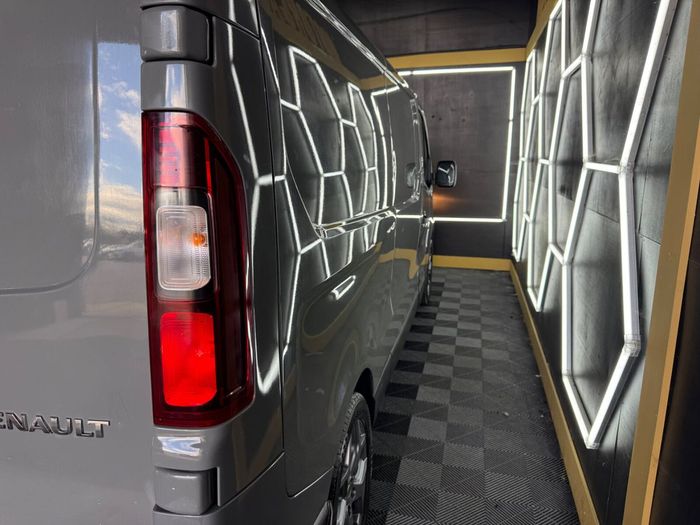 Renault Trafic 2016
