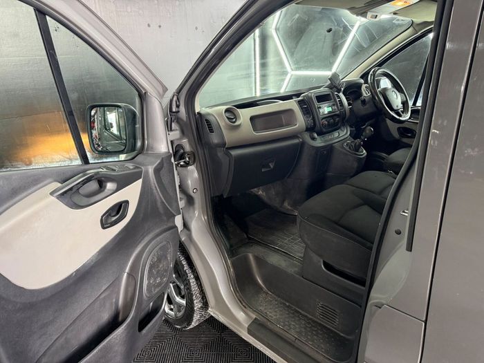 Renault Trafic 2016