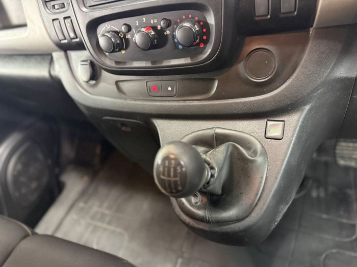 Renault Trafic 2016