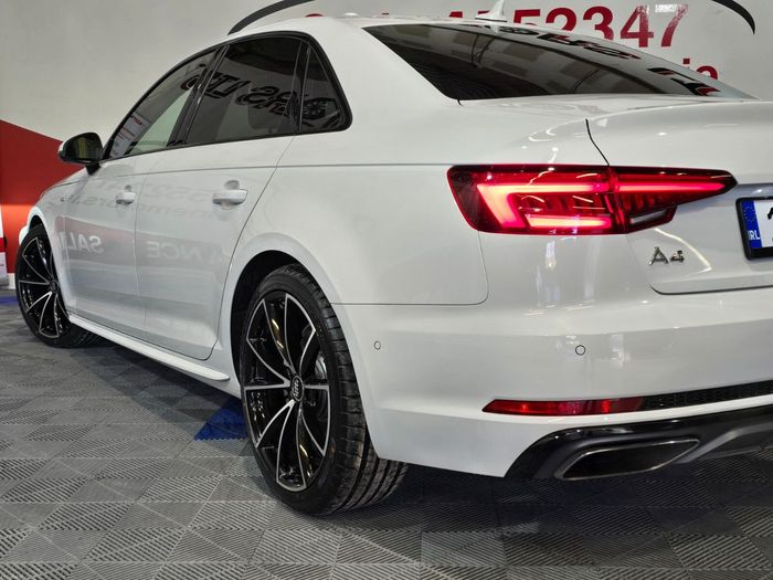 Audi A4 2019