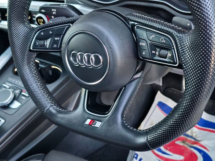 Audi A4 2019