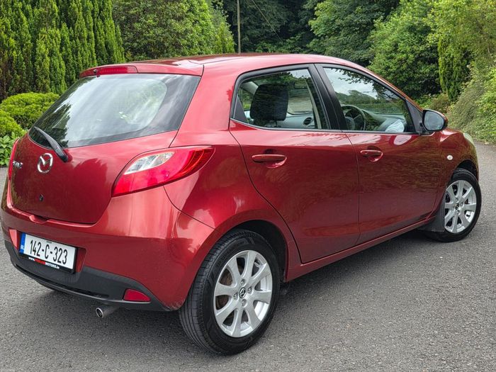 Mazda 2 2014