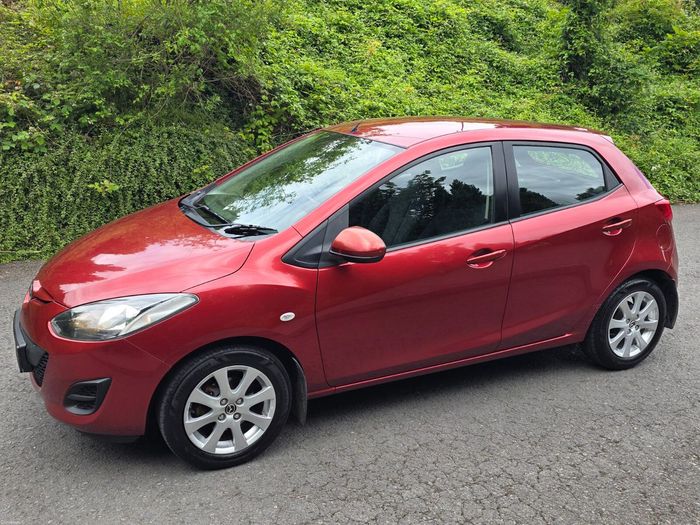 Mazda 2 2014