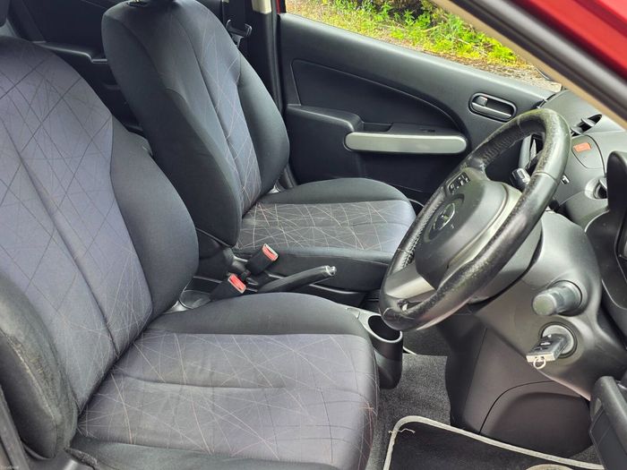 Mazda 2 2014