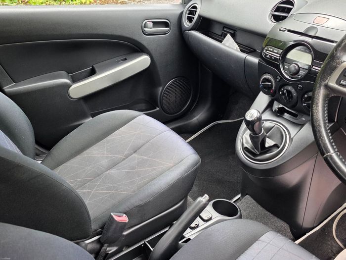 Mazda 2 2014