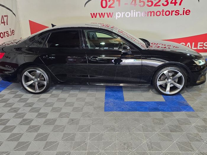 Audi A4 2023