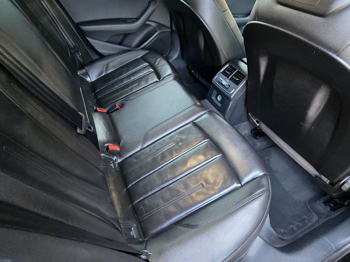 Audi A4 2023