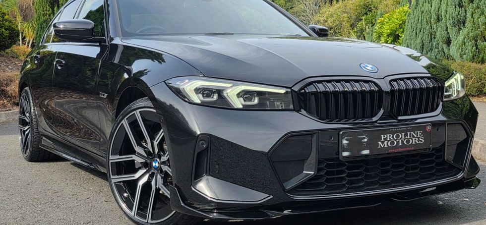 BMW 3 Series 2023