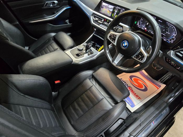 BMW 3 Series 2021