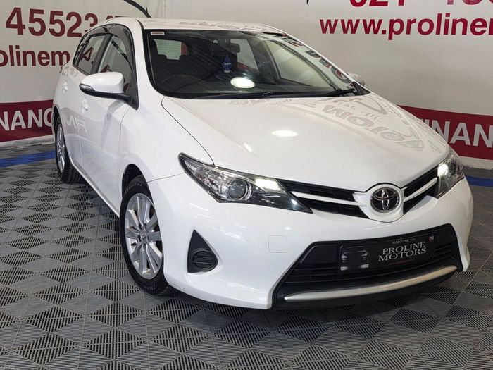 Toyota Auris 2014