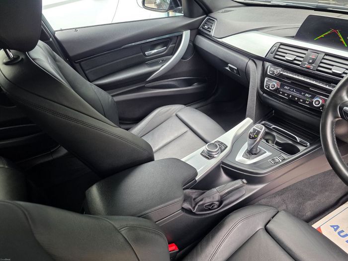 BMW 3 Series 2018