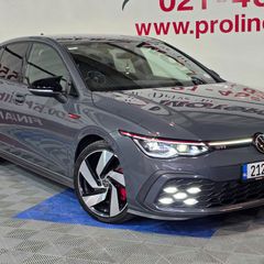 Volkswagen Golf 2021