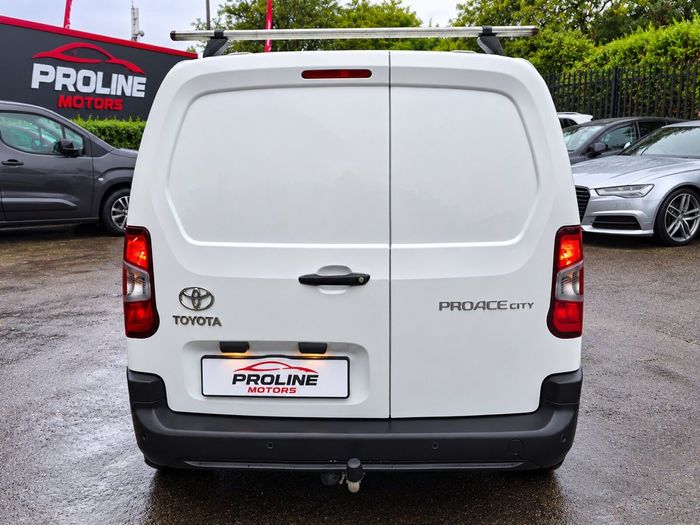 Toyota Proace 2022