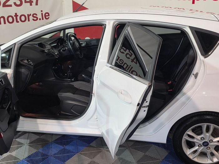 Ford Fiesta 2016