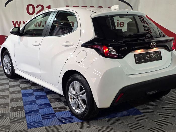 Toyota Yaris 2024