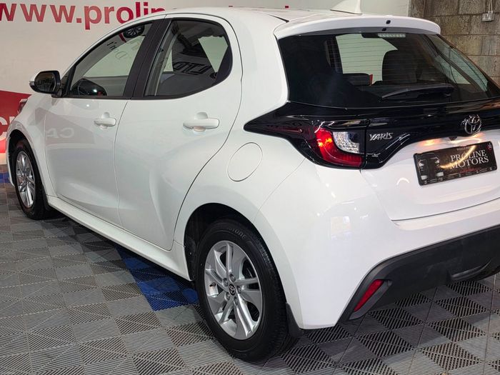 Toyota Yaris 2024