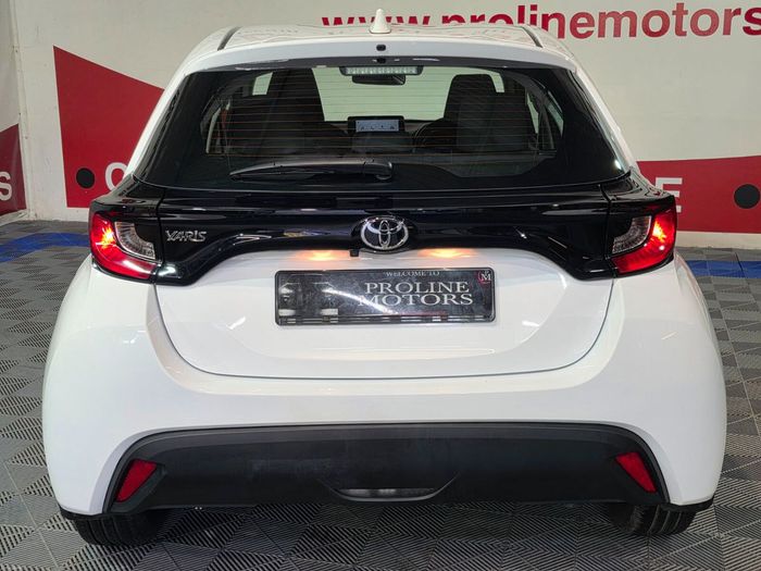Toyota Yaris 2024