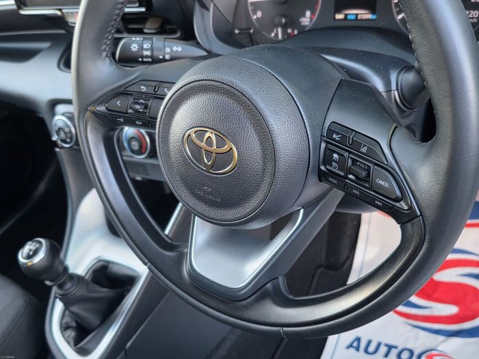 Toyota Yaris 2024