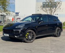 Porsche Cayenne 2017