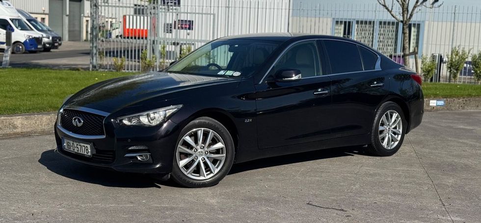 Infiniti Q50 2016