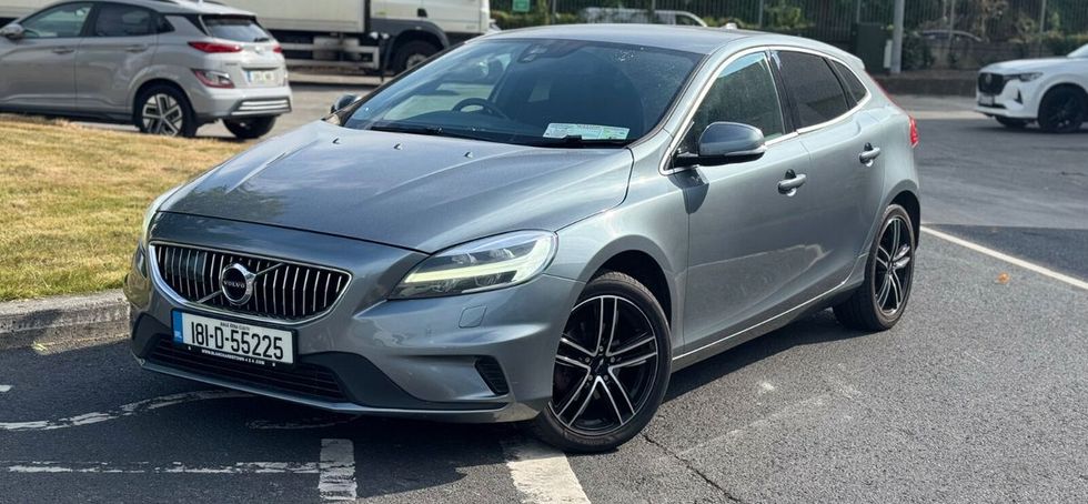 Volvo V40 2018
