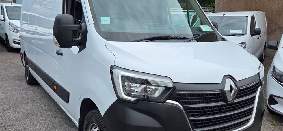Renault Master 2023