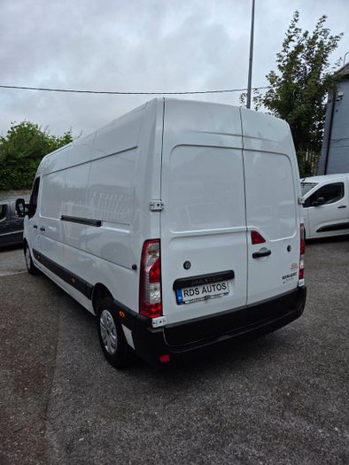 Renault Master 2024