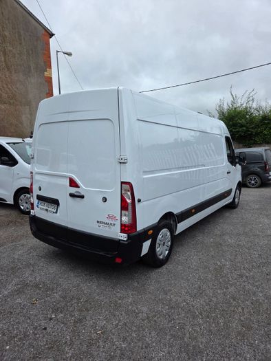 Renault Master 2024