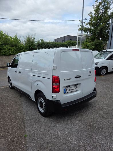 Peugeot Expert 2023