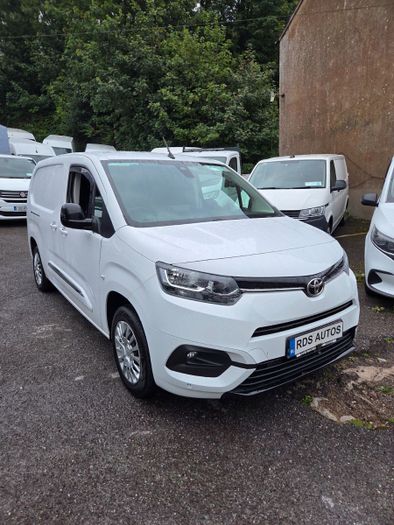 Toyota Proace 2024