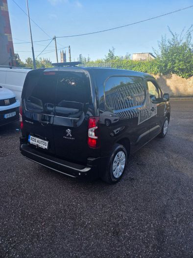 Peugeot Partner 2023