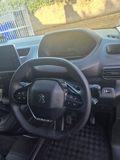 Peugeot Partner 2023