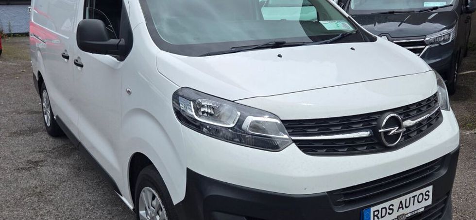 Opel Vivaro 2022