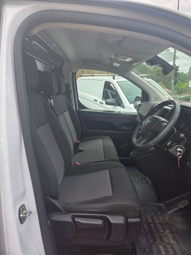 Opel Vivaro 2023