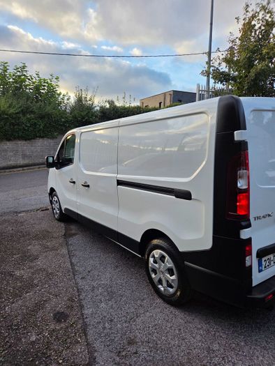 Renault Trafic 2023