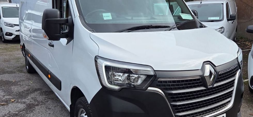Renault Master 2023
