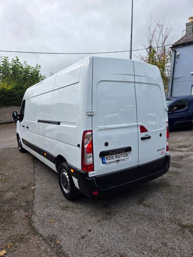 Renault Master 2023