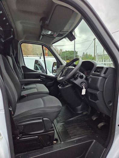 Renault Master 2023